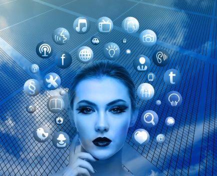 INTERVIEW: August 2025: Kommunikationswissenschaftlerin Katrin Döveling über die Schattenseiten des Digitalen„Wir alle können gar nichtmehr ohne Social Media“